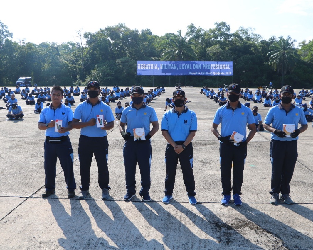 Dalam Kegiatan Olah Raga Bersama, Danlanud RSN Bagikan Ratusan Doorprize