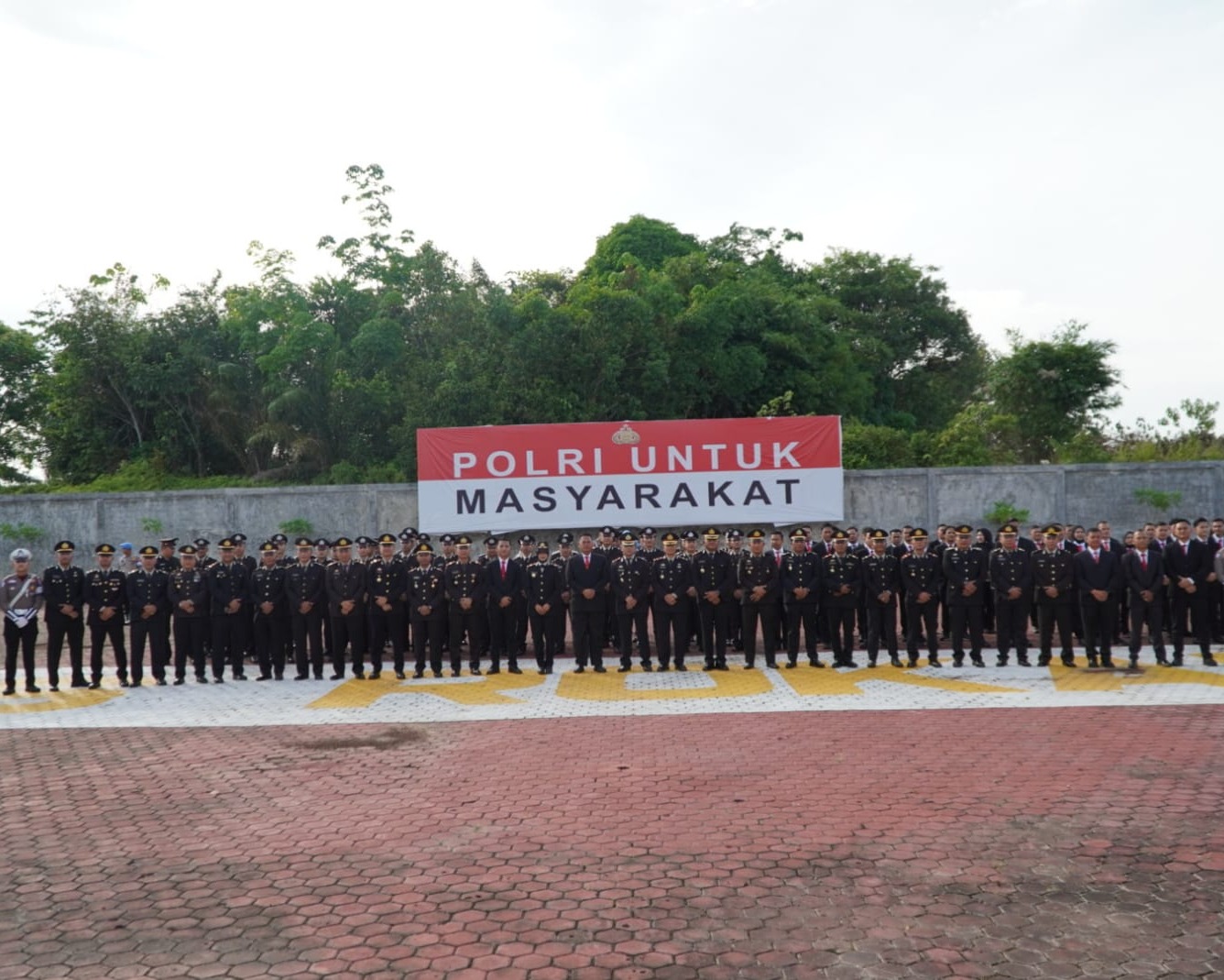 Wakapolres Rohul Kompol Rahmat Hidayat Pimpin Upacara Hari Lahir Pancasila Tahun 2025