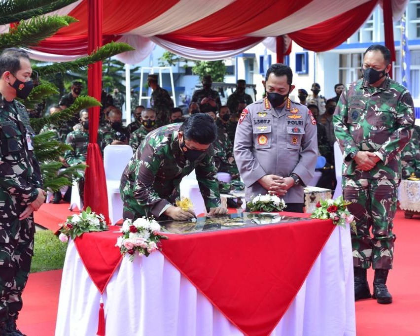 Kompak, Panglima TNI dan Kapolri Kunjungi Lembaga Pendidikan TNI dan Polri