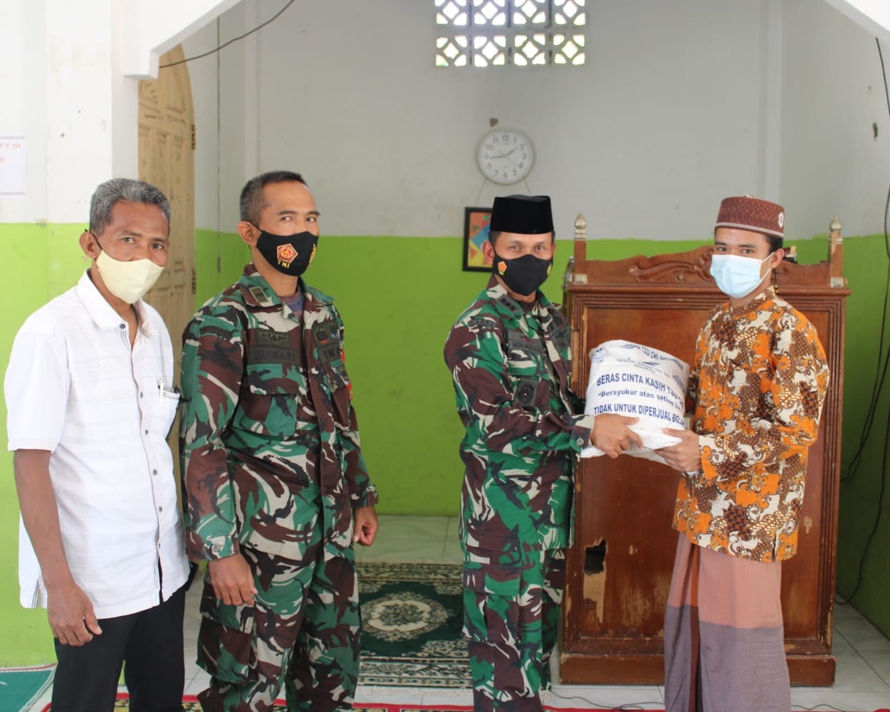 Kodim 0301/PBR Terus Laksanakan Program Jumat Berkah Ke Panti Asuhan