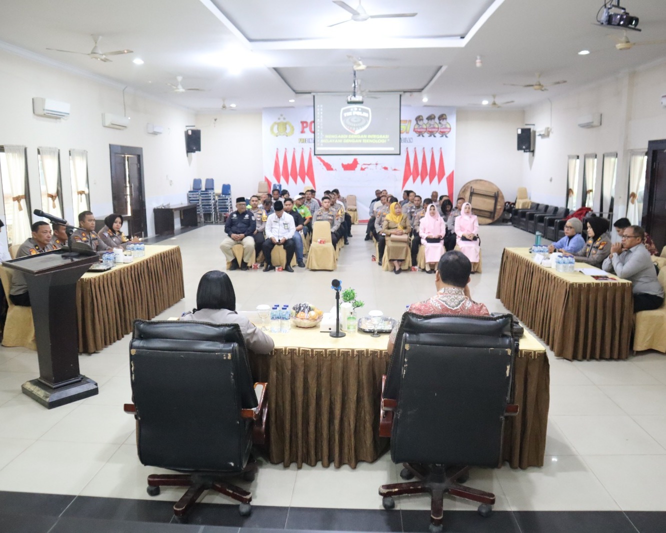 Tim Puslitbang Polri dan Polres Dumai Gelar FGD Serta Indepth Interview Dalam Rangka Penelitian Tingkat Kepercayaan Masyarakat