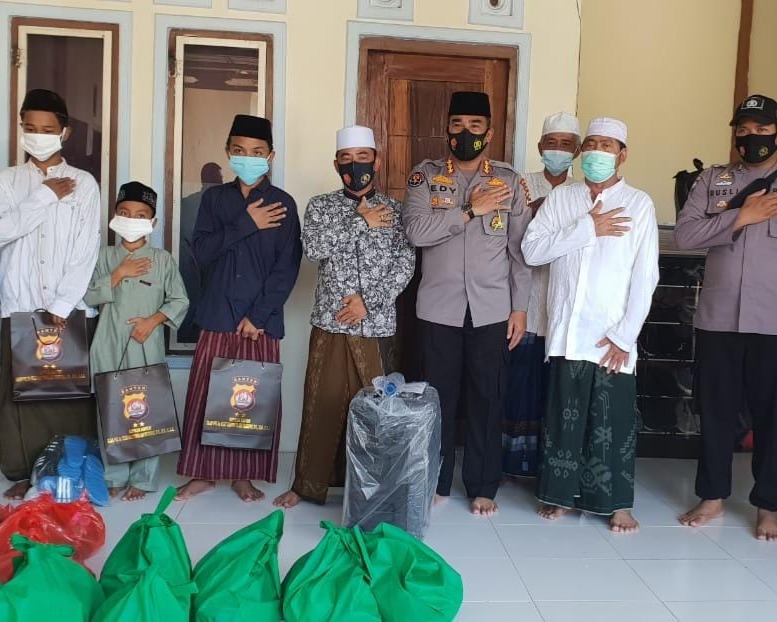 Jelang Bulan Suci Ramadhan, Kapolda Banten Gelar Baksos Ke Ponpes dan Panti Asuhan