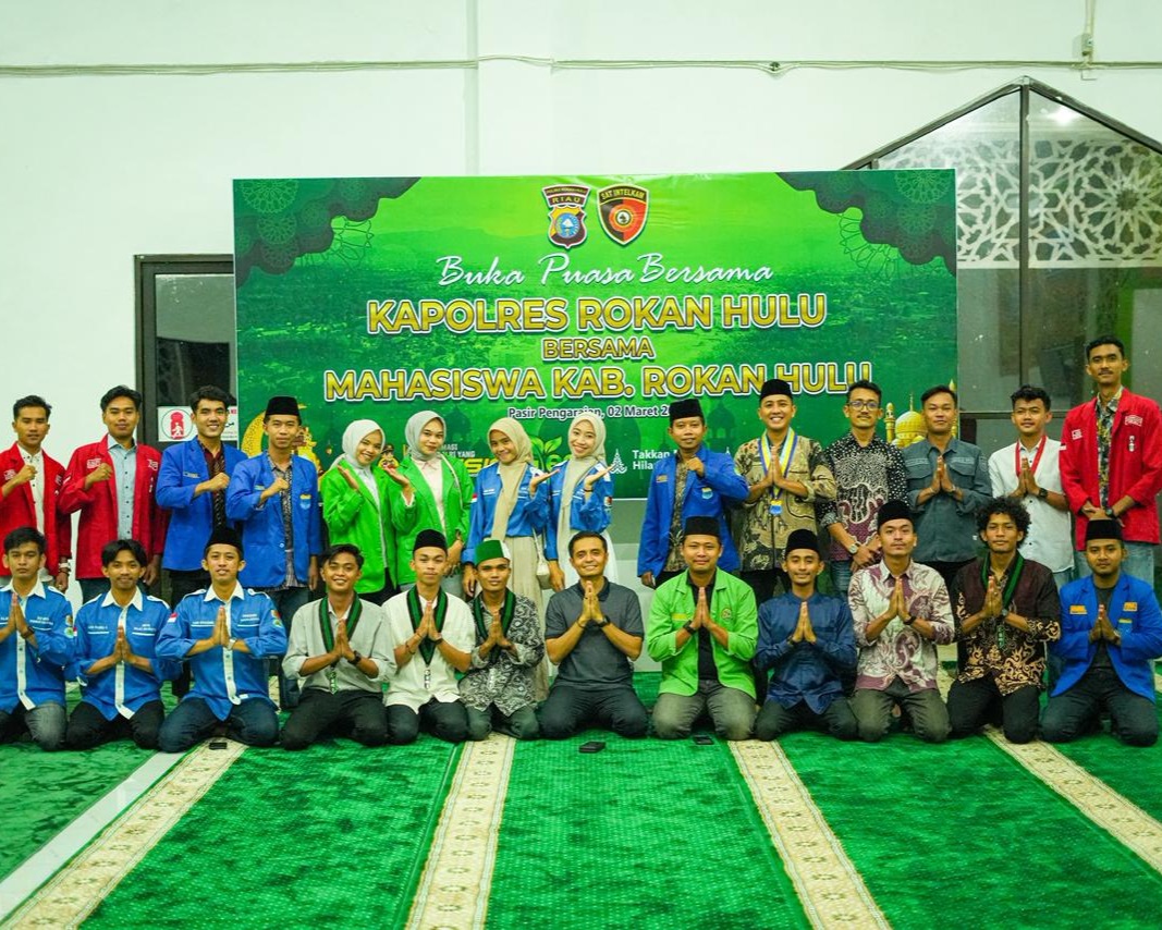 Ramadhan Kareem Penyambung Silaturahmi, Kapolres Rohul Gelar Buka Puasa Bersama Mahasiswa Se-Rokan Hulu