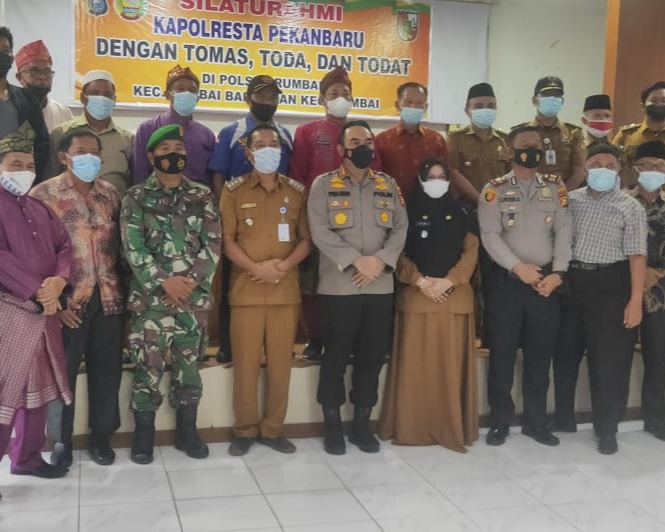 Kapolresta Pekanbaru Jalin Silaturahmi Bersama Para Tomas Di Kecamatan Rumbai dan Kecamatan Rumbai Barat