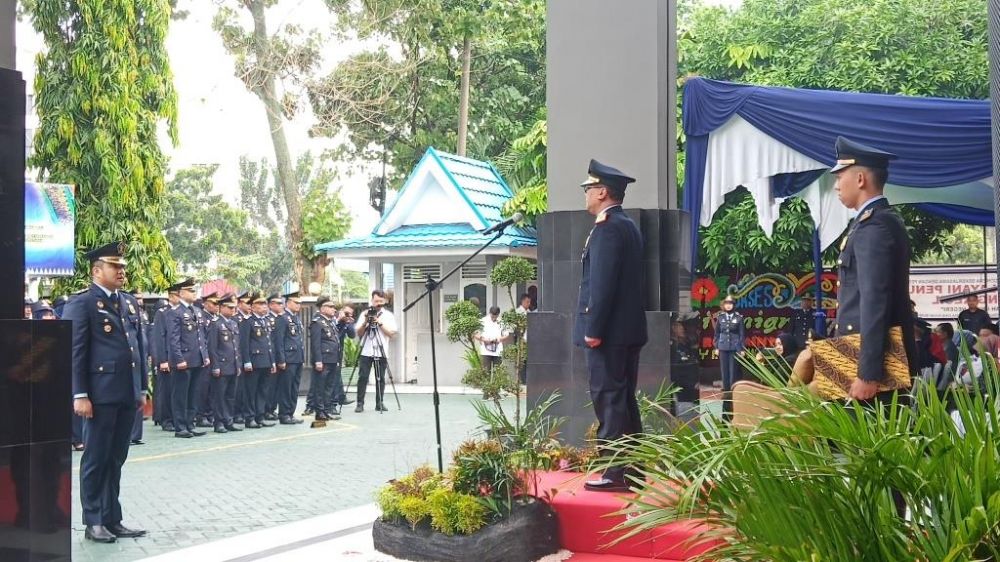 Kepala Kanwil Kemenkumham Provinsi Riau Menjadi Irup Hari Bhakti Imigrasi Ke 70