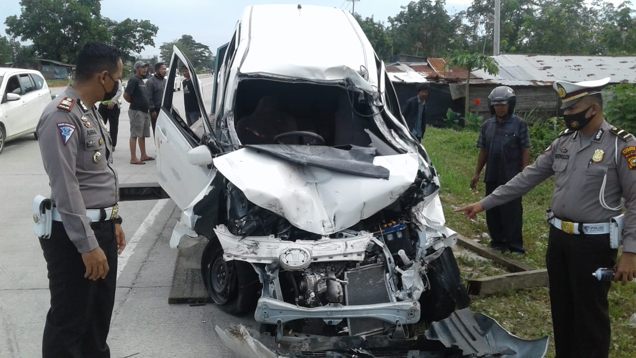 Kecelakaan Maut di KM 24 Jalan Raya Rimbo Panjang, 4 Nyawa Melayang dan 1 Luka Berat