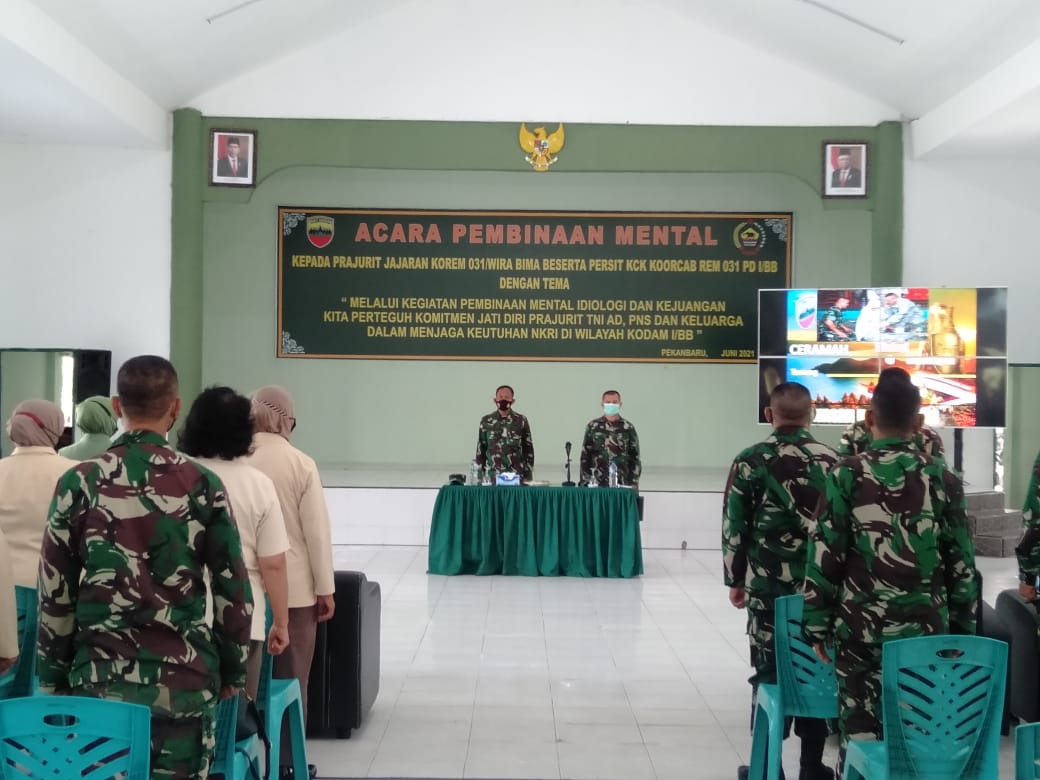 Personil dan PNS Kodim 0301/PBR Ikuti Sosialisasi Pembinaan Mental Ideologi Dari Bintaldam I/BB