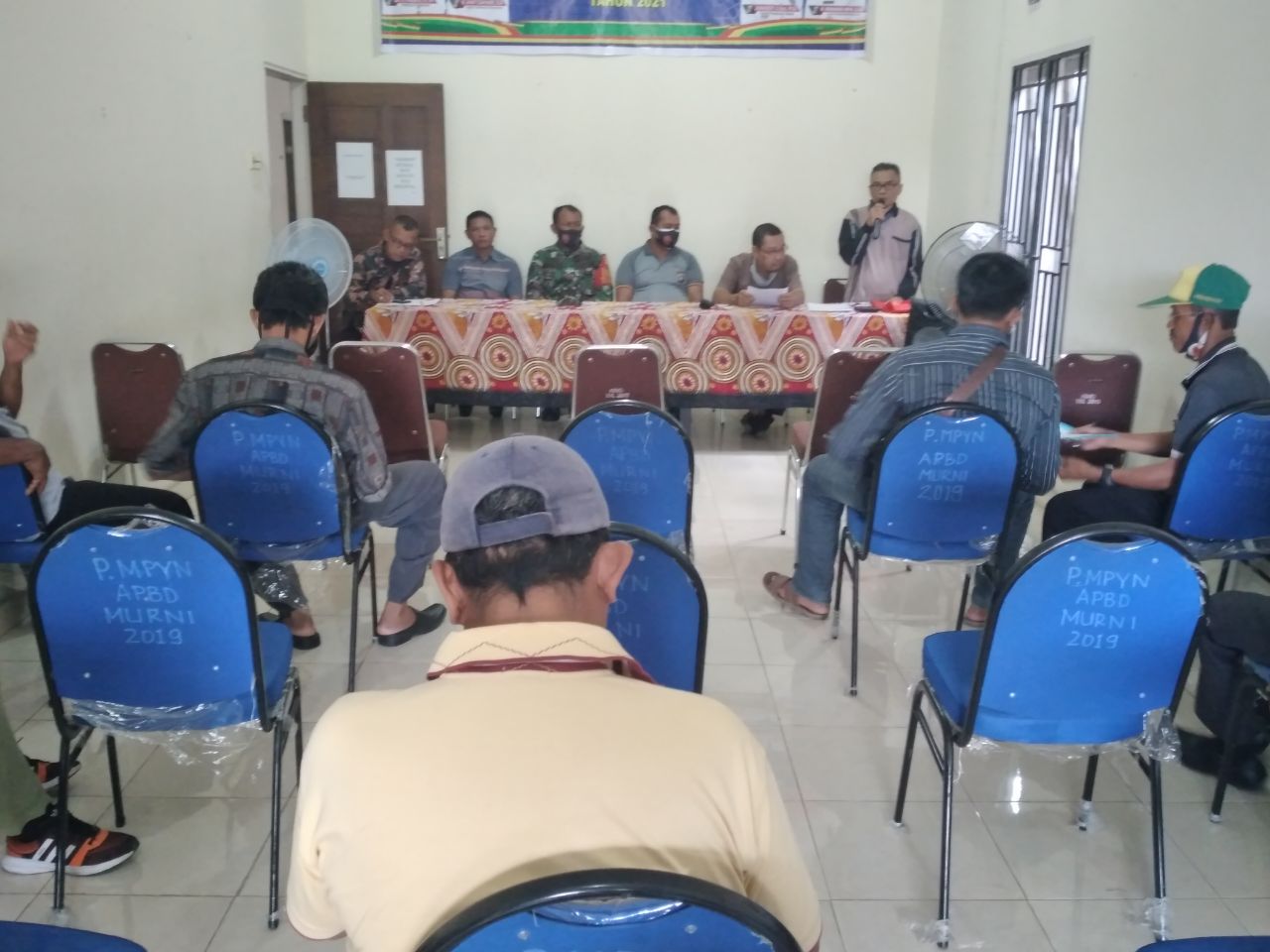 Tingkatkan Kerjasama Lintas Sektoral, Babinsa Kodim 0301/PBR Hadiri Rapat Koordinasi