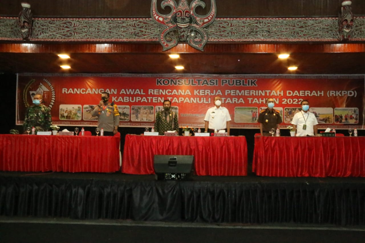 Bupati Taput Pimpin Rapat Konsultasi Publik Rancangan Awal Rencana Kerja Pemerintah Daerah (RKPD) Kabupaten Tapanuli Utara Tahun 2022