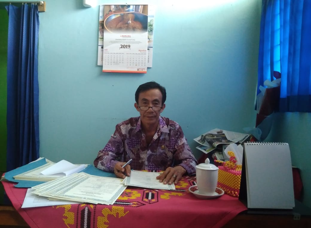 Kepala SMA Negeri 1 Tulang Bawang Tengah Mengundang Seluruh Orang Tua Wali Murid Dalam Pembagian Raport