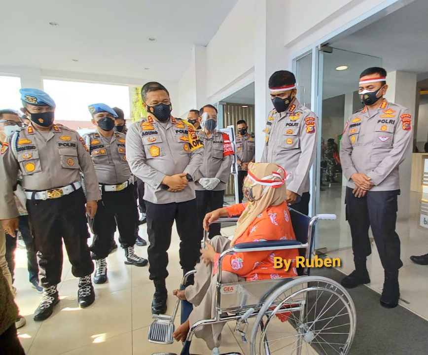 Vaksinasi Kemerdekaan, Polda Riau Layani Masyarakat Penyandang Disabilitas dan Warga Terluar