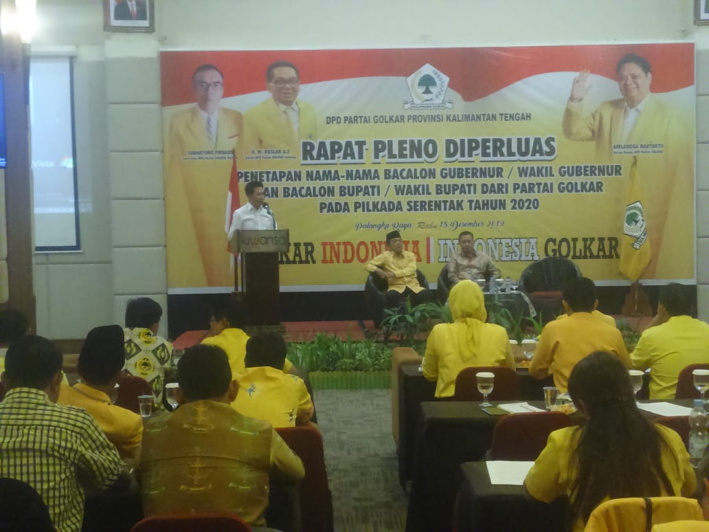 Rapat Pleno Diperluas Penetapan Nama - Nama Bacalon Gubernur/Wakil Gubernur Pada Pilkada Serentak Tahun 2020