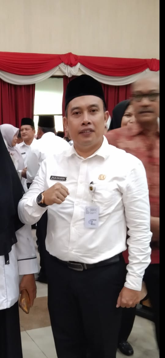 Kepsek SMKN 3 Pekanbaru di Nonaktifkan, Raja Zalhairi, Langkah Kadisdik Riau Sudah Tepat