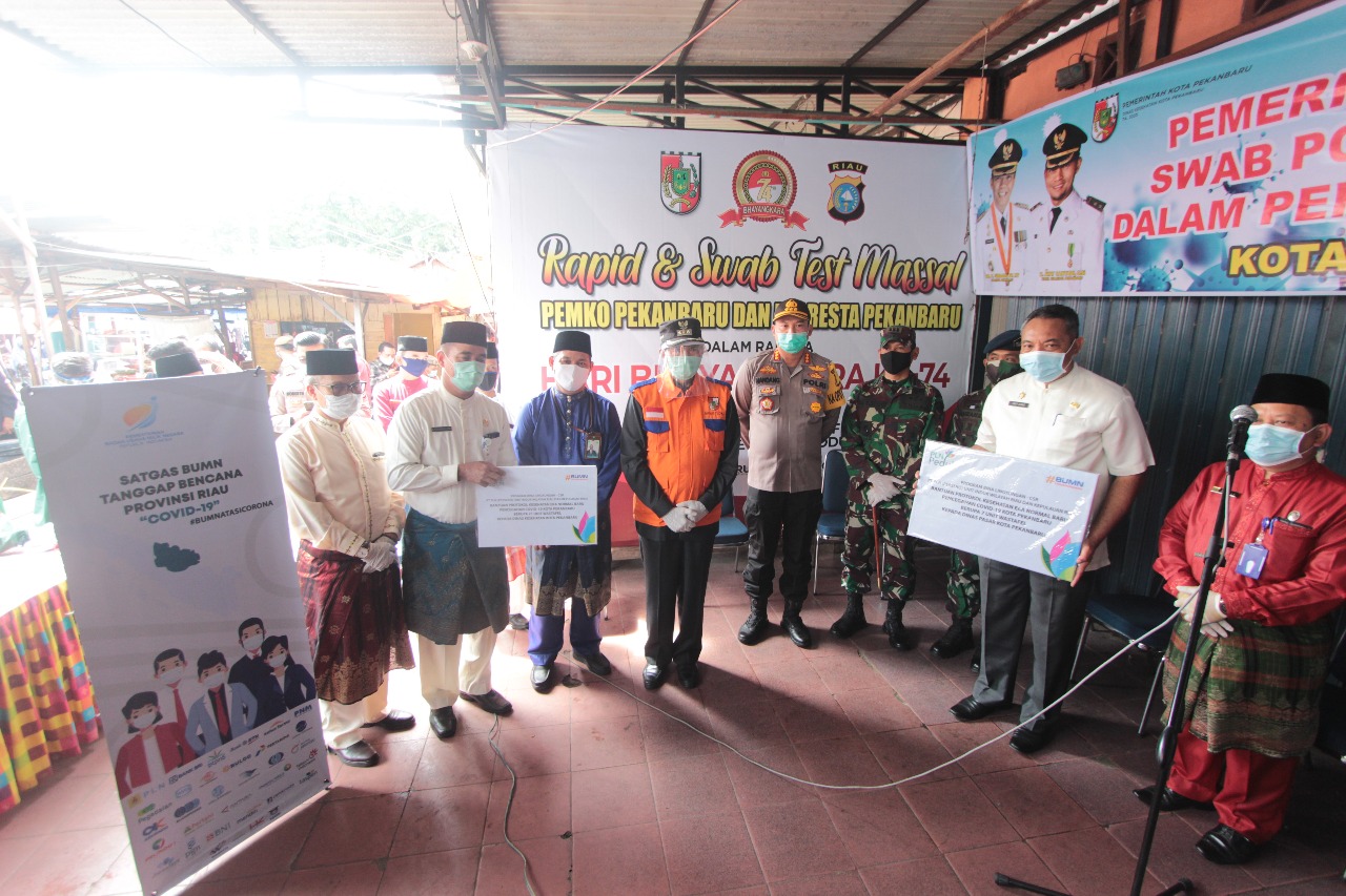 Dukung Protokol Kesehatan Di Kota Pekanbaru, PLN Peduli Berikan 28 Unit Wastafel Untuk Pasar dan Puskesmas