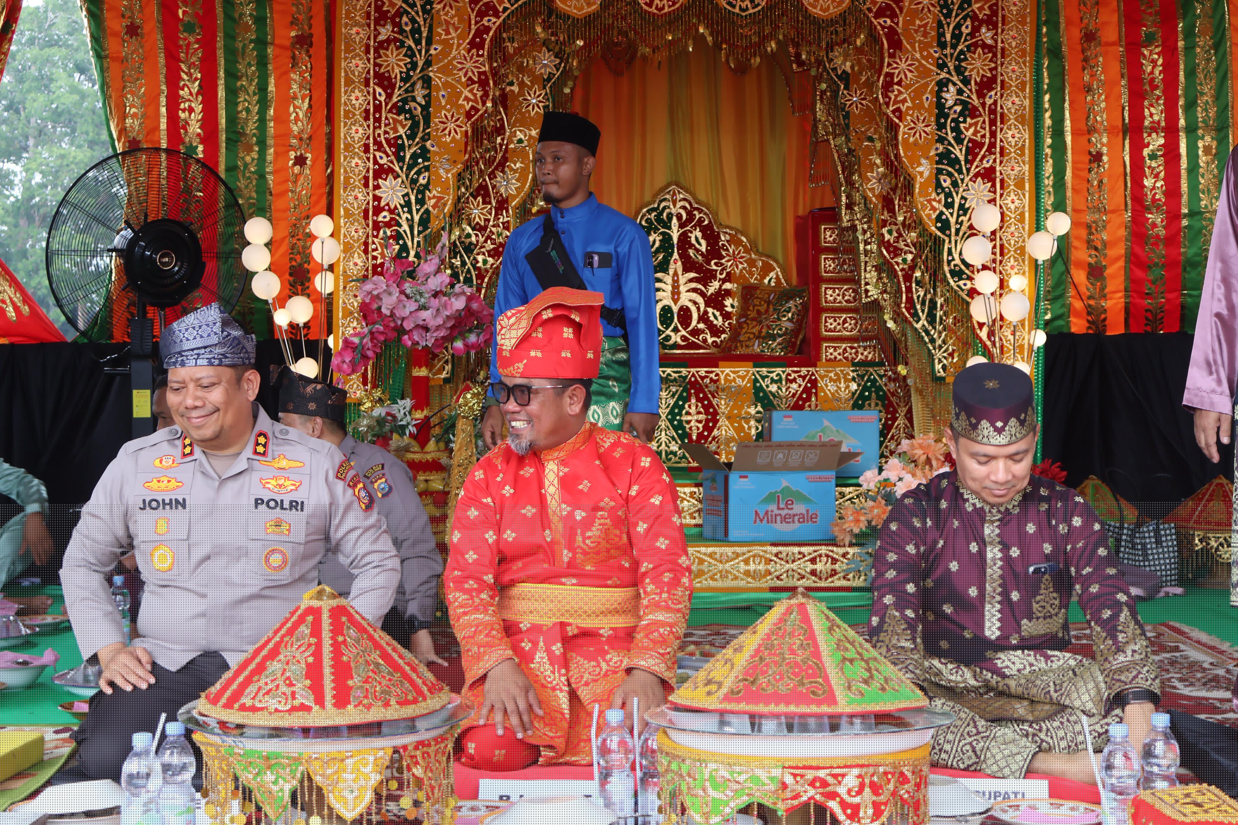 Festival Adat Togak Tonggol dan Mandi Balimau Kasai di Langgam Dihadiri Forkopimda Kabupaten Pelalawan