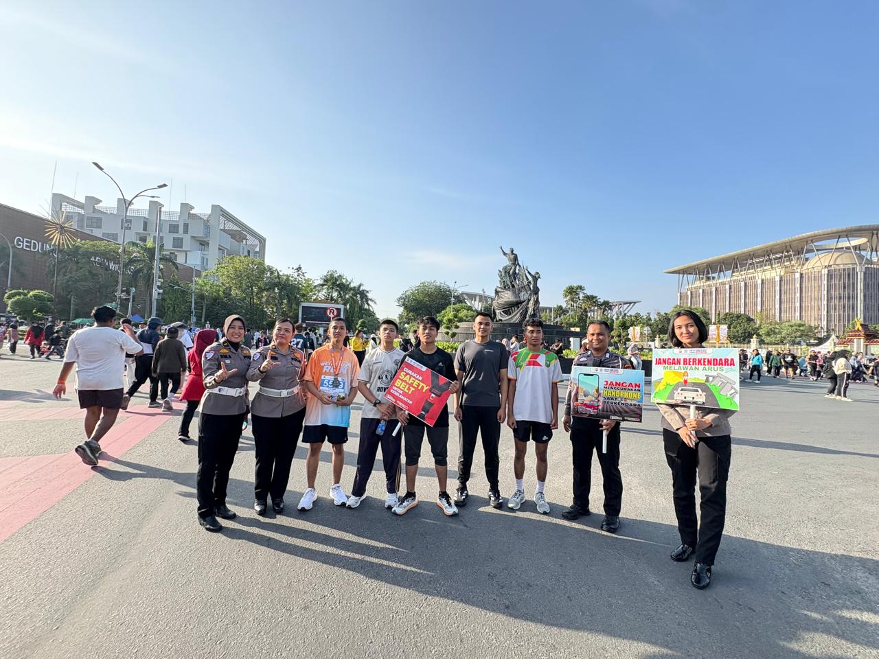 Ditlantas Polda Riau Menyapa Masyarakat CFD, Ajak Warga Wujudkan Tertib dan Aman Berlalu Lintas