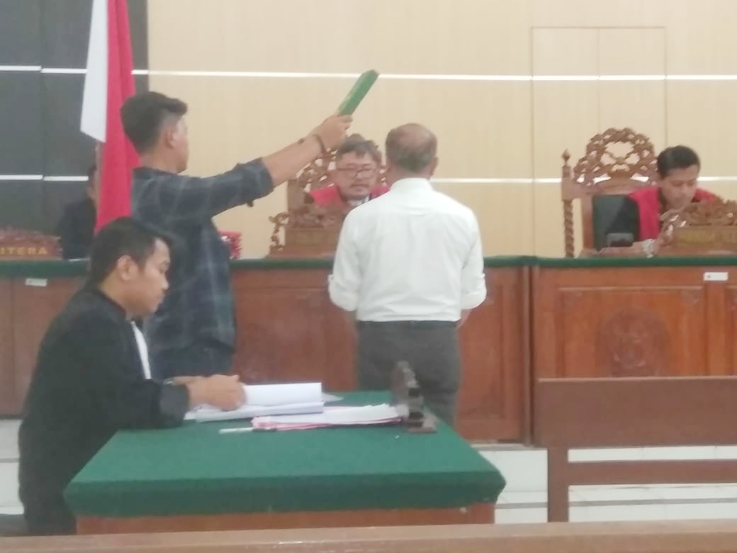 Sidang Kadis PUTR Jon Syafrindo Tuntut Wartawan RH Kembali Digelar di PN Rohil
