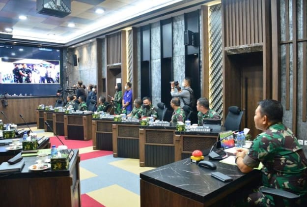TNI AD Alirkan Air Untuk Negeri