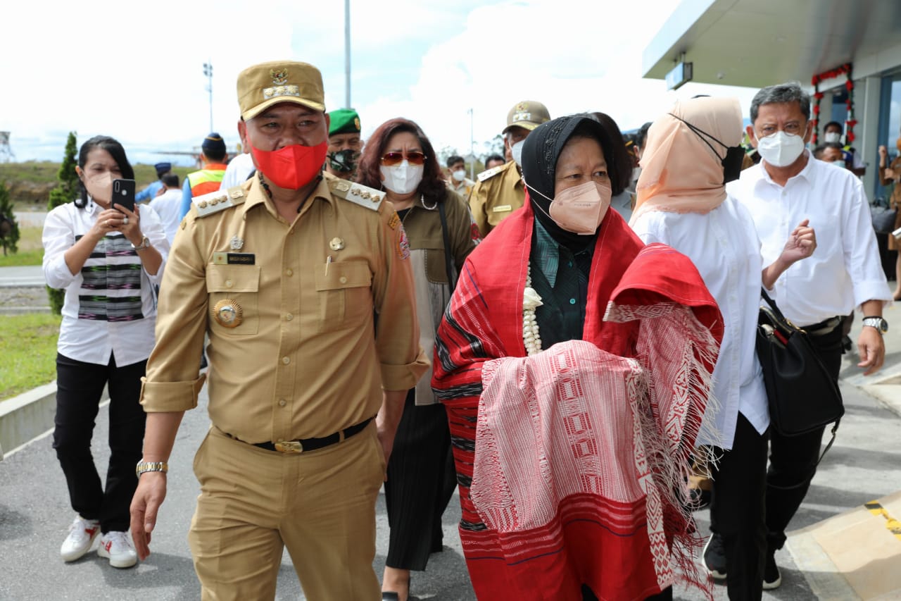 Bupati Nikson Nababan Sambut Kunjungan Menteri Sosial di Tapanuli Utara