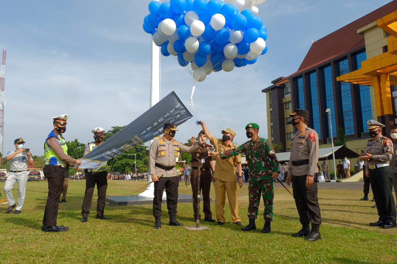 Gelar Operasi Ketupat Lancang Kuning 2021, Kapolda Riau: Kerahkan 1200 Personel Pengamanan, Serta Sebar 1006 Bhabinkamtibmas di Posko PPKM