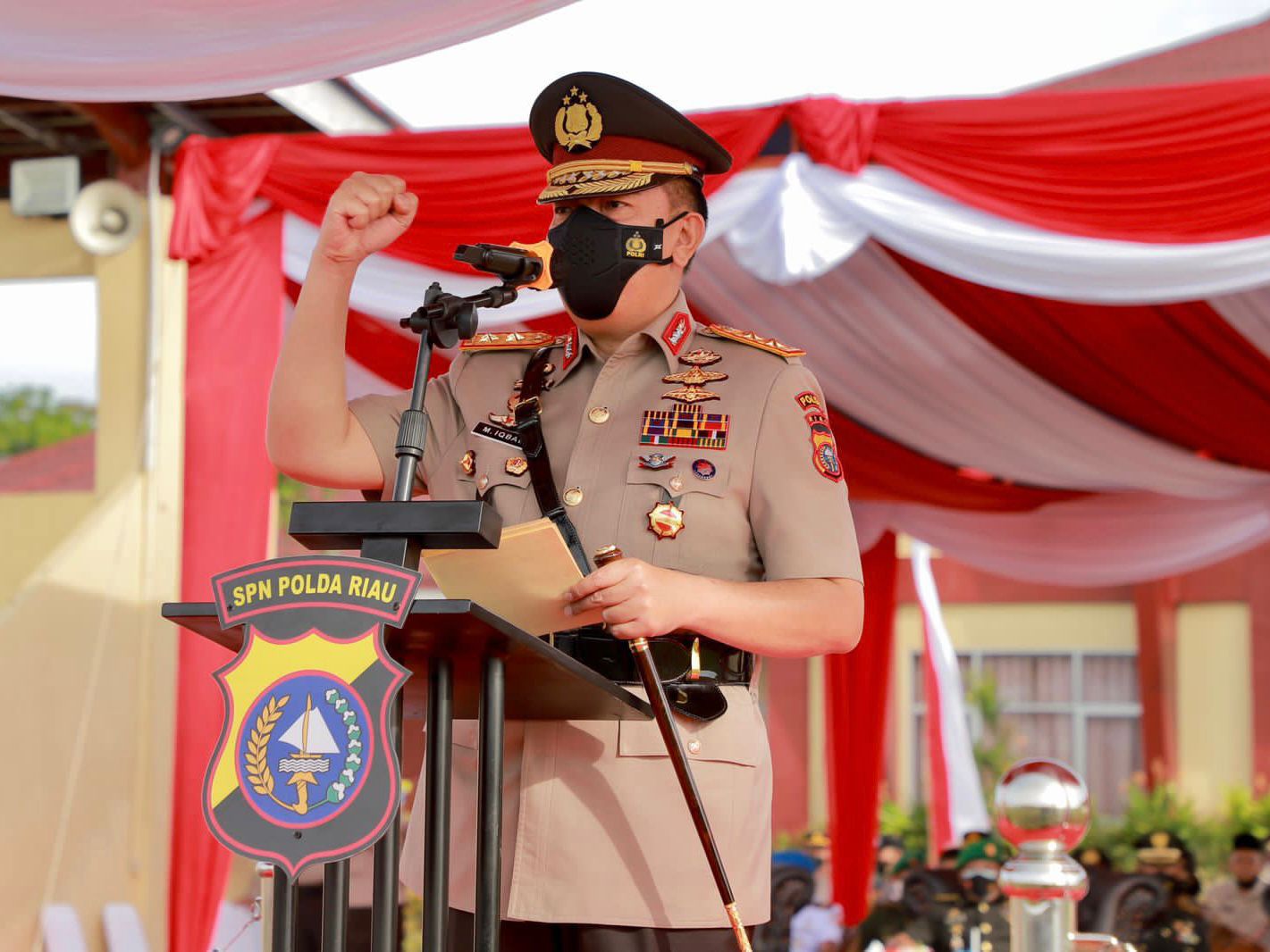 Buka Pendidikan Siswa Bintara Polri, Kapolda Riau: Tekun Berlatih Agar Menjadi Polisi Yang Dicintai Masyarakat Sepenuh Hati