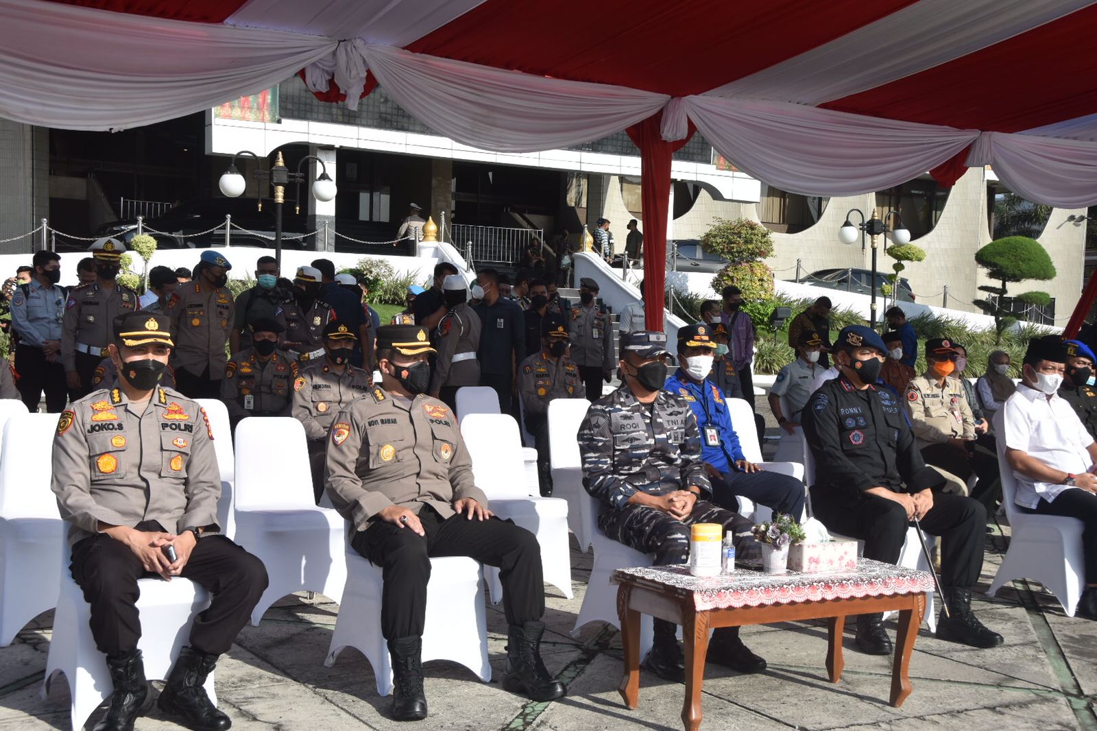 Dansat Brimob Polda Riau Menghadiri Apel Gelar Pasukan Operasi Ketupat Lancang Kuning Tahun 2022