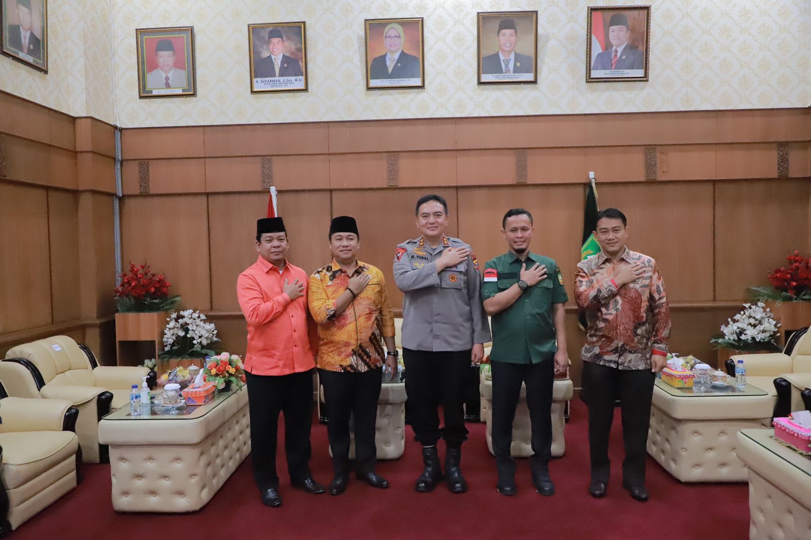 Kapolda Irjen Pol M. Iqbal Kunjungan Silaturahmi Ke Pimpinan DPRD Riau
