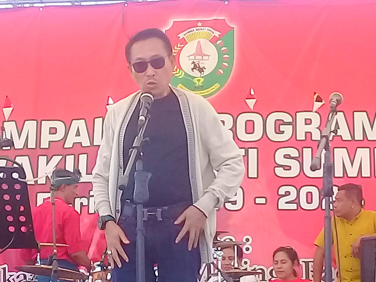 Pidato Anggota DPR RI Herman Heri Dikagumi Warga Sumba Barat Daya