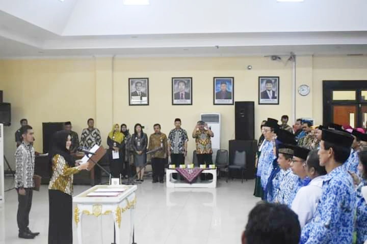 Lantik 153 Kepala Sekolah SD dan SMP, Ini Harapan Bupati Kendal