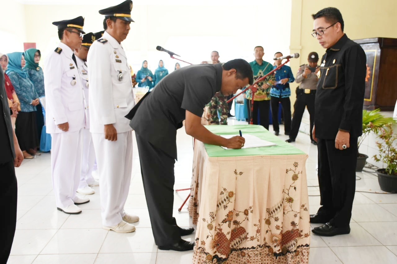 Lagi, Bupati Lampung Timur Lantik Lima Camat, Ini Dafarnya 