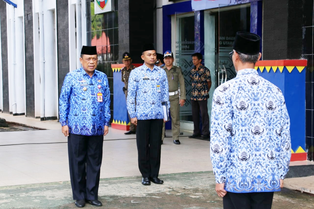 Pemkab Lampung Utara Gelar Apel Bulanan