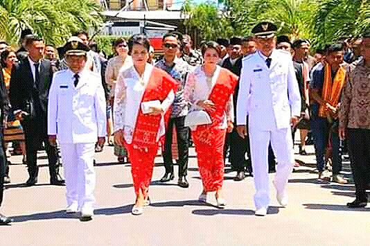 Gubenur Nusa Tenggara Timur Resmi Melantik Bupati Dan Wakil Bupati Sumba Barat Daya