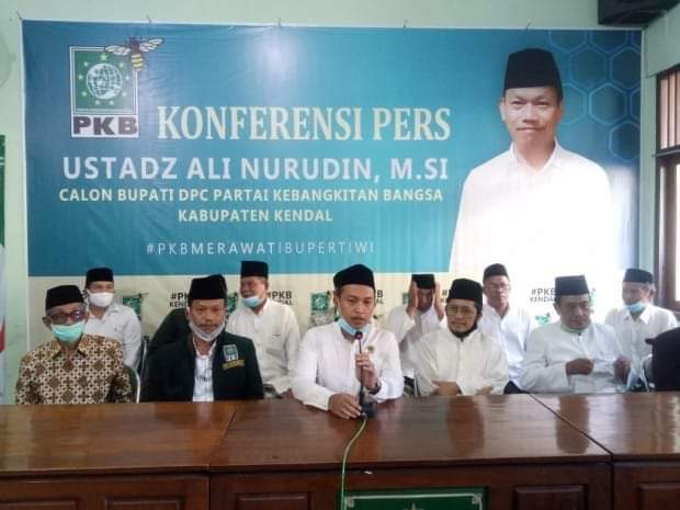 DPC PKB Kendal Deklarasikan Ustadz Ali Nurdin Cabup Kendal Pilkada 9 Desember 2020