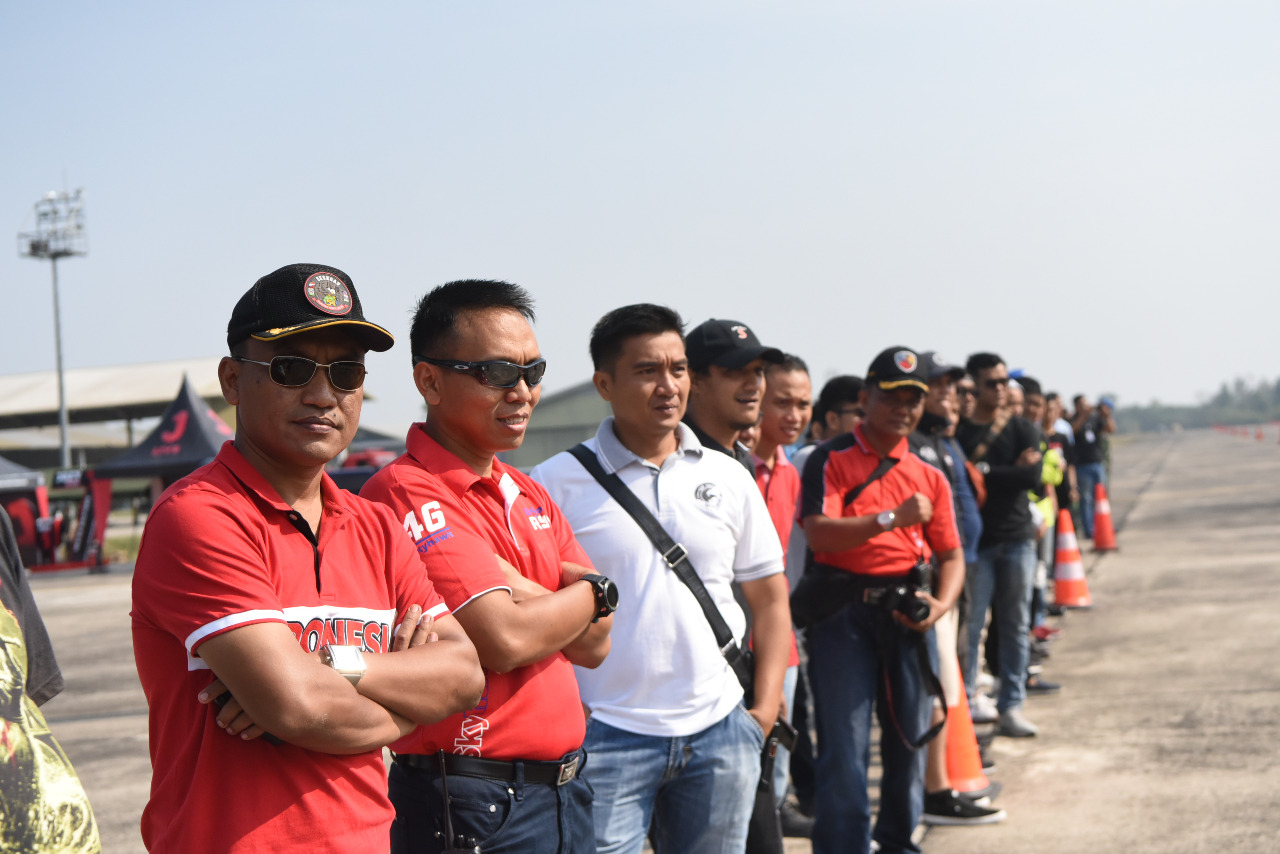 Kadisops Lanud RSN Berikan Pengarahan Kepada Kejurnas Drag Race Dan Drag Bike
