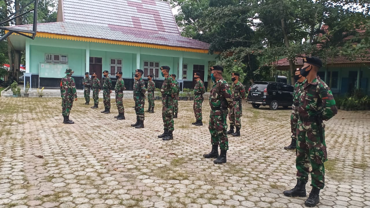 Kapten Arh. Nirzam Laksanakan Pengecekan Personil Gabungan Kegiatan TMMD Ke 108