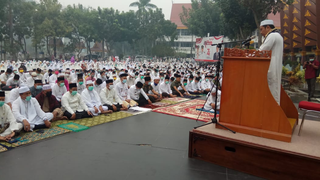Walikota Pekanbaru Gelar Sholat Istisqa di Halaman Kantor MPP