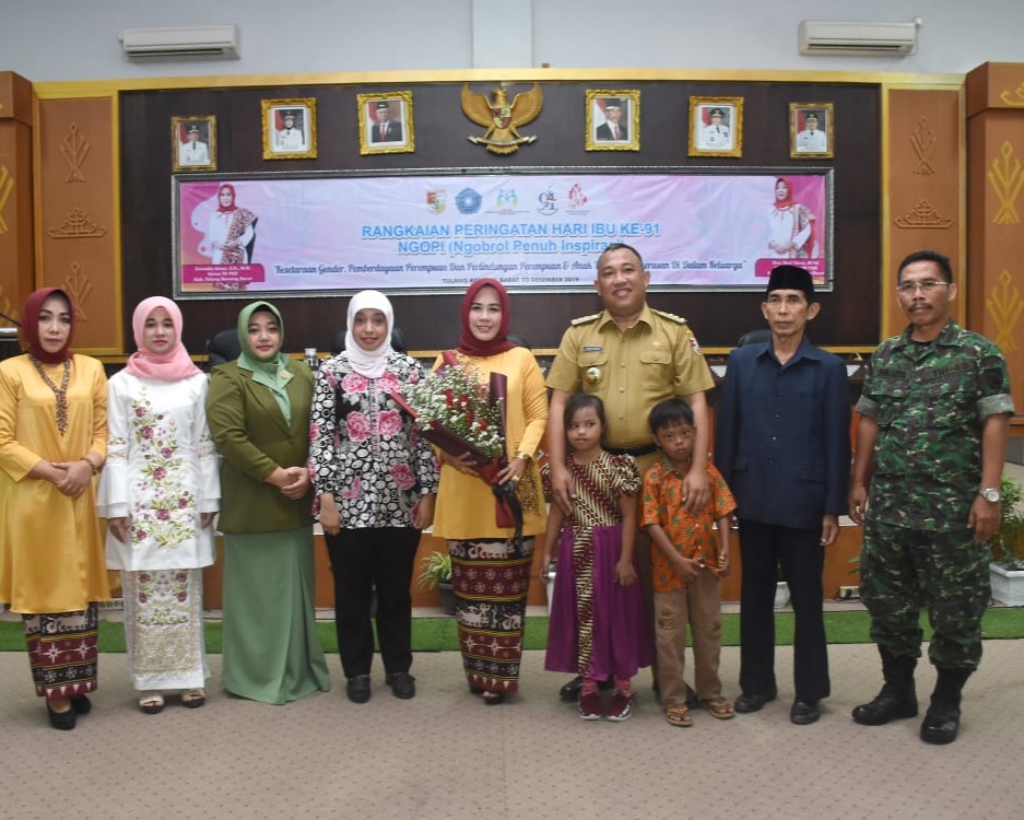 Ketua TP PKK Tubaba Membuka Acara Ngobrol Penuh Inspirasi, Dalam Rangkaian Memperingati Hari Ibu Ke 91