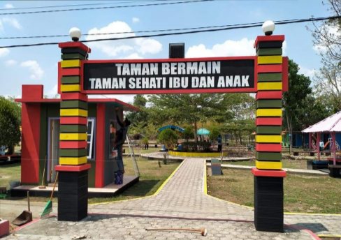 Patut Di Acung Jempol: Ini Yang Dilakukan Bidang Taman Disperkimta Tubaba