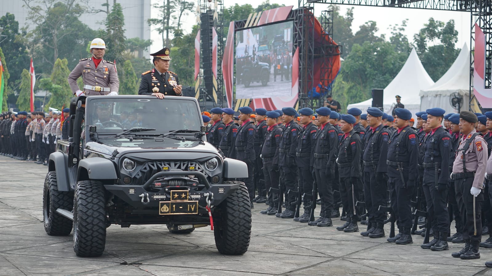 Pimpin Upacara Hari Bhayangkara Ke-78 Tahun 2024, Ini Pesan Kapolda Riau