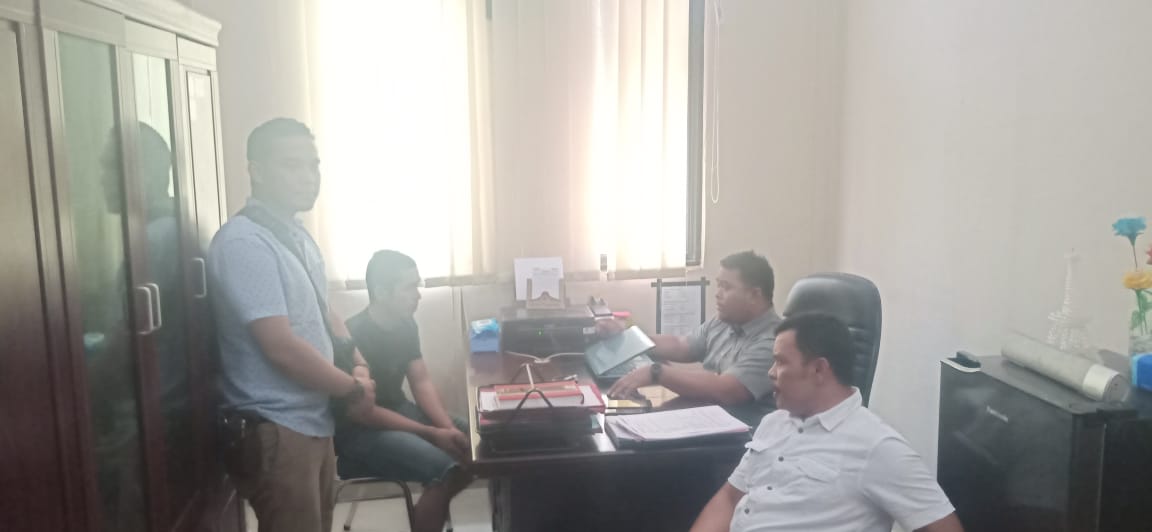 Masuki Tahap II, Polsek Tambang Serahkan Tersangka Pembakaran Lahan Ke Pihak Kejaksaan