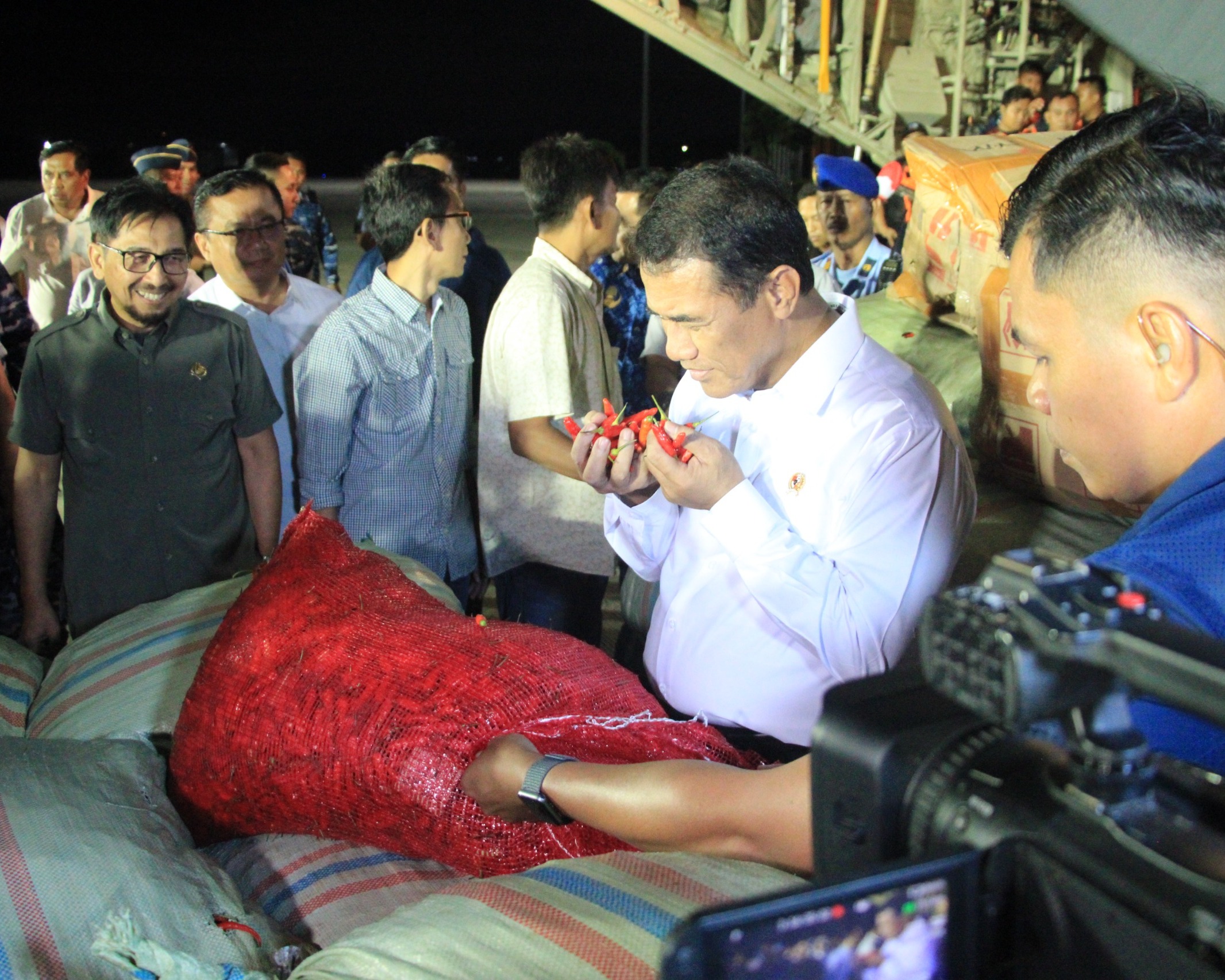 Pangkodau I Turut Mendampingi Mentan, Beli 40 Ton Cabai Bantu Petani Aceh, 15 Ton Kirim Via Hercules
