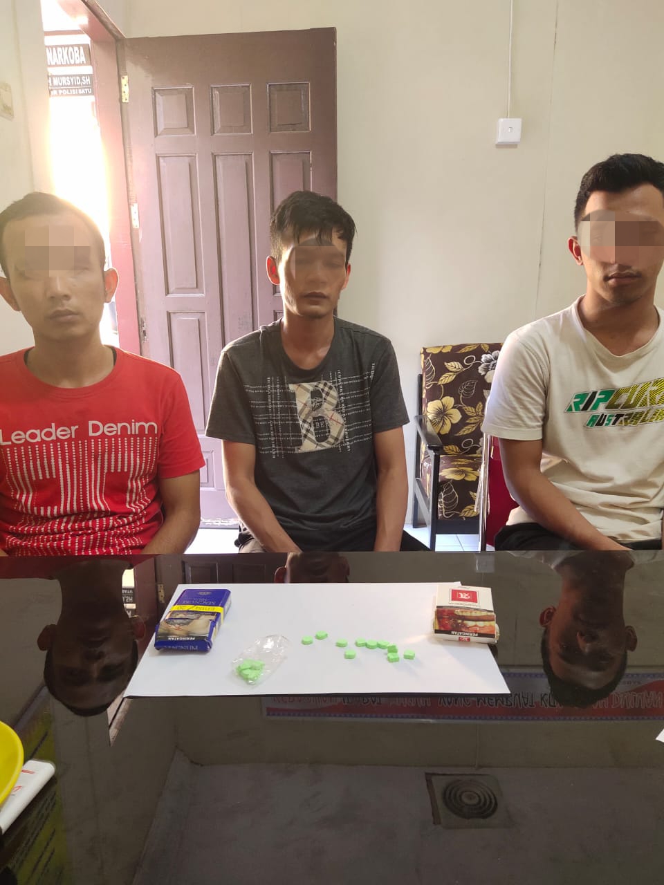 Tiga Pengedar Pil Ekstasi Ditangkap Resnarkoba Polres Kampar di Kota Pekanbaru