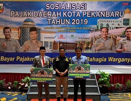Kejar Target PAD, Bapenda Kota Pekanbaru Memberikan Umroh Gratis