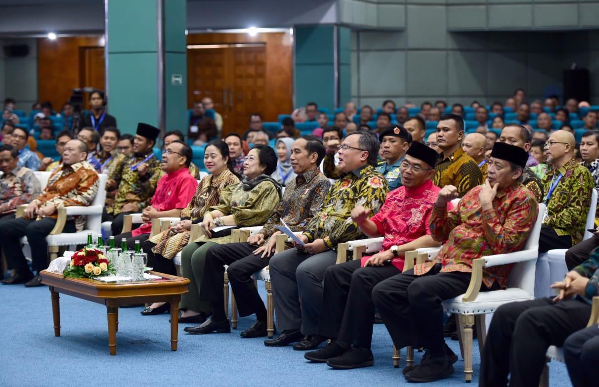 Buka Rakornas Kemenristek/BRIN, Presiden Minta BRIN Orkestrasi Proyek Riset Strategis