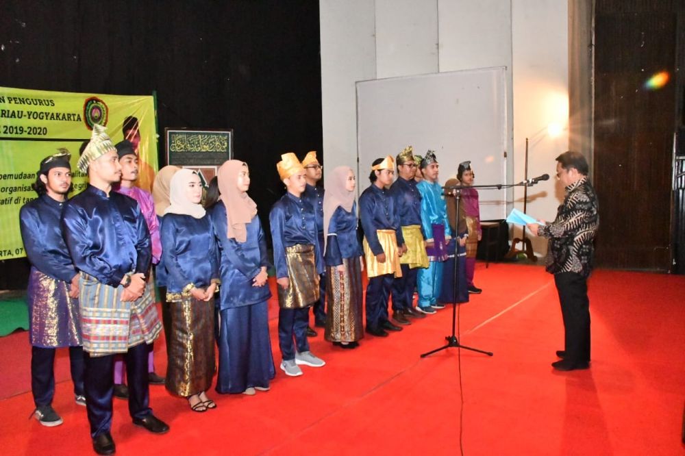 Sekdaprov Riau Secara Resmi Melantik Pengurus IPR Yogyakarta