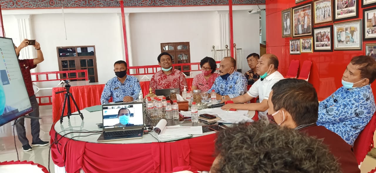 Bupati Taput Ekspos Persiapan Taput Menuju Smart City Di Hadapan Assessment Kementerian Kominfo Melalui Zoom Meeting