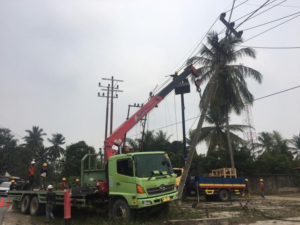 80 Persen Listrik di Kota Pekanbaru Kembali Pulih Pasca Padamnya 15 Travo