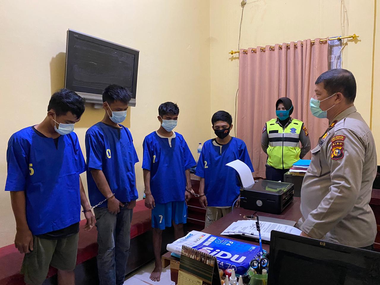 Empat Pelaku Aksi Jambret Diamankan Polsek Tenayan Raya
