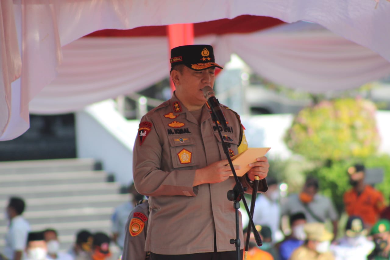 Kapolda Riau Pimpin Apel Gelar Pasukan Operasi Ketupat Lancang Kuning Tahun 2022