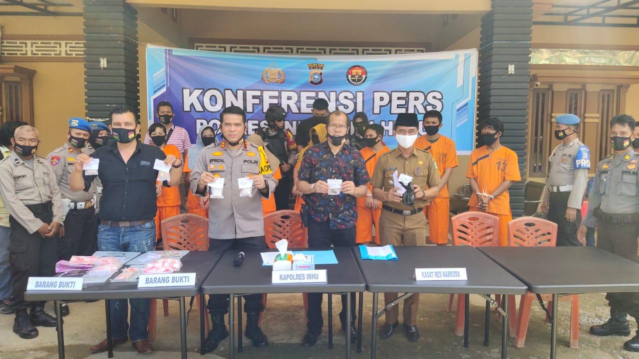 Sekeluarga Bisnis Narkoba Berhasil Diringkus Sat Resnarkoba Polres Inhu
